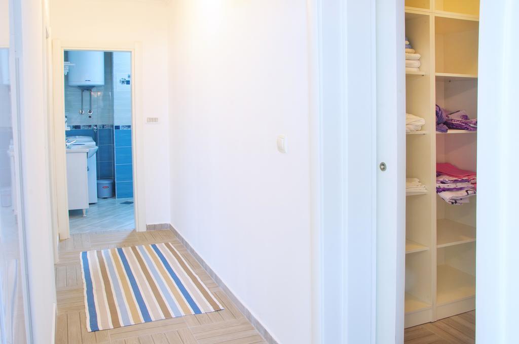 Apartmani Tivat Kaludjerovic Kamer foto